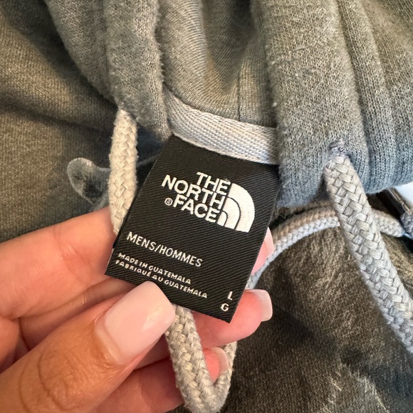 The North Face Gray Pullover Sweater - Picture 3 of 3